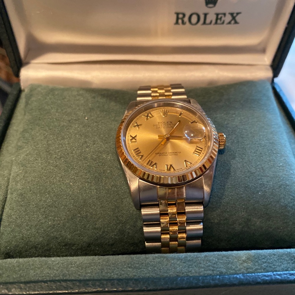 Beautiful Rolex 36mm date just